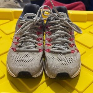 Nike Gray Sneakers with Red Details